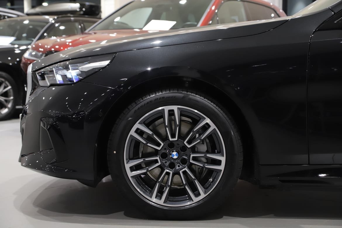 BMW i5 M Sport Edition / Businesspris 2026, photo 4/10