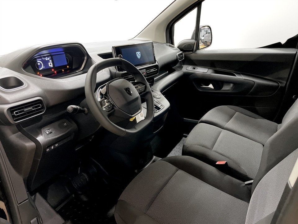 Peugeot Partner EXTRA UTRUSTAD 2025, bild 4/10