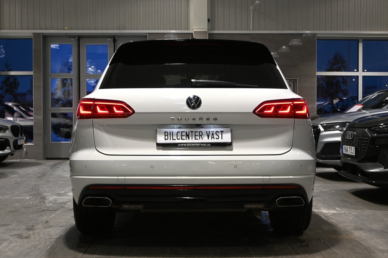 Volkswagen Touareg 2023, photo 4/10