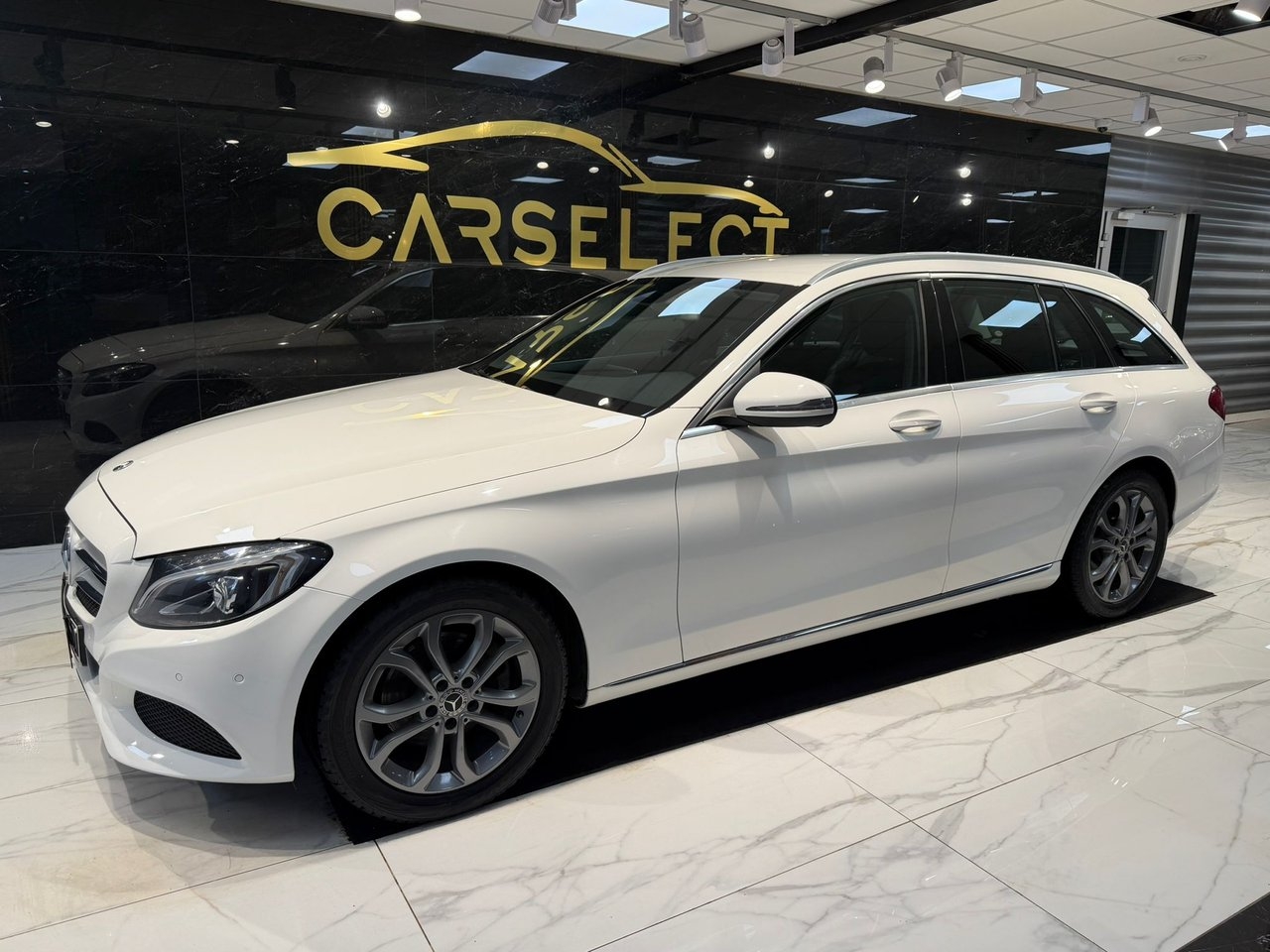 Mercedes-Benz C 2018, bild 2/21