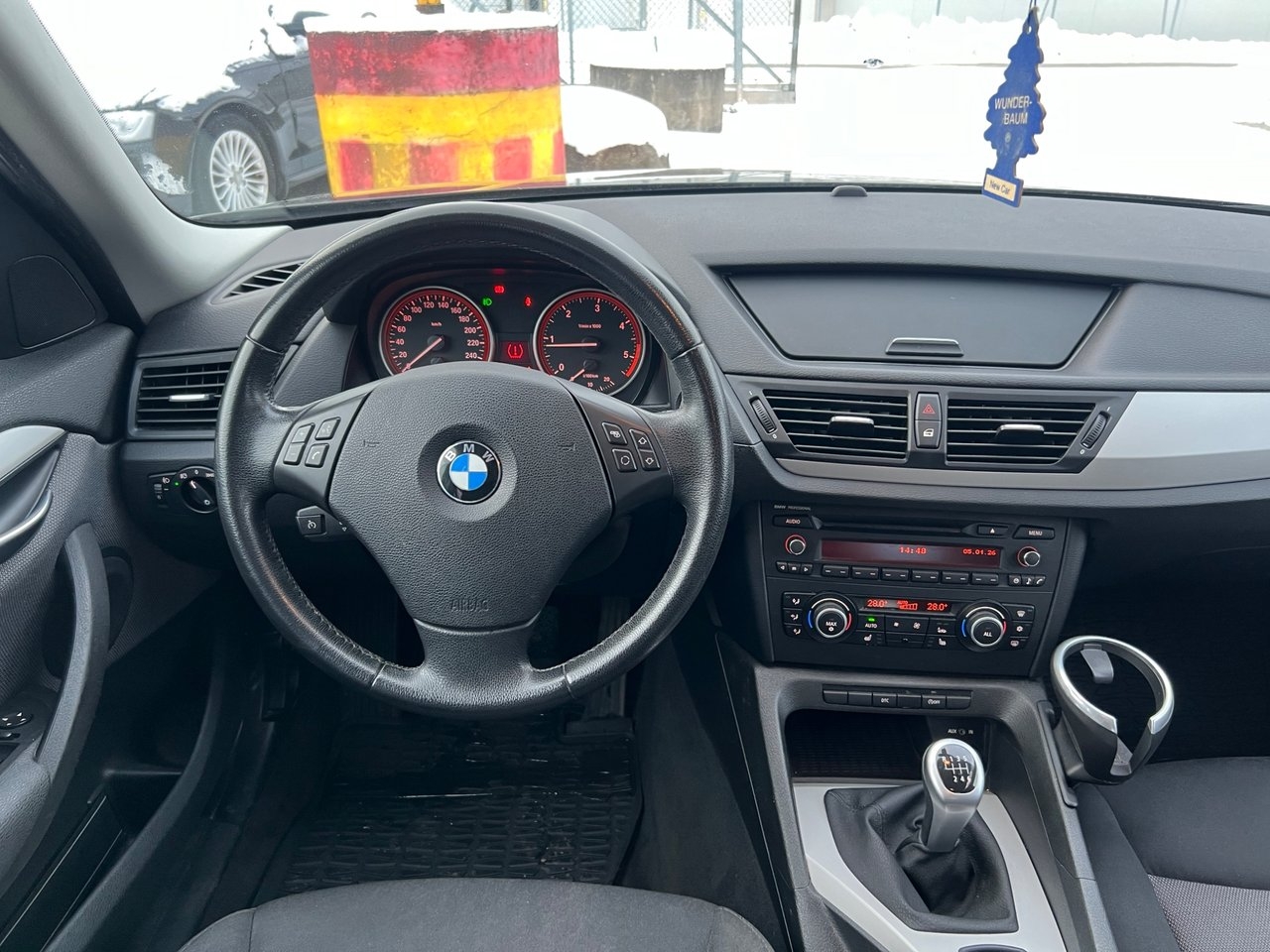 BMW X1 sDrive18d DRAG 143HK 2010, photo 6/10