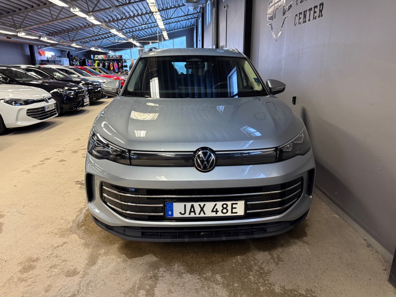 Volkswagen Tiguan 2024, bild 4/10
