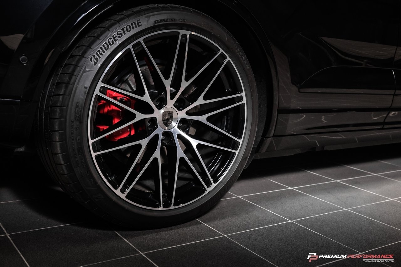 Porsche Macan Turbo 22" 2025, bild 6/27
