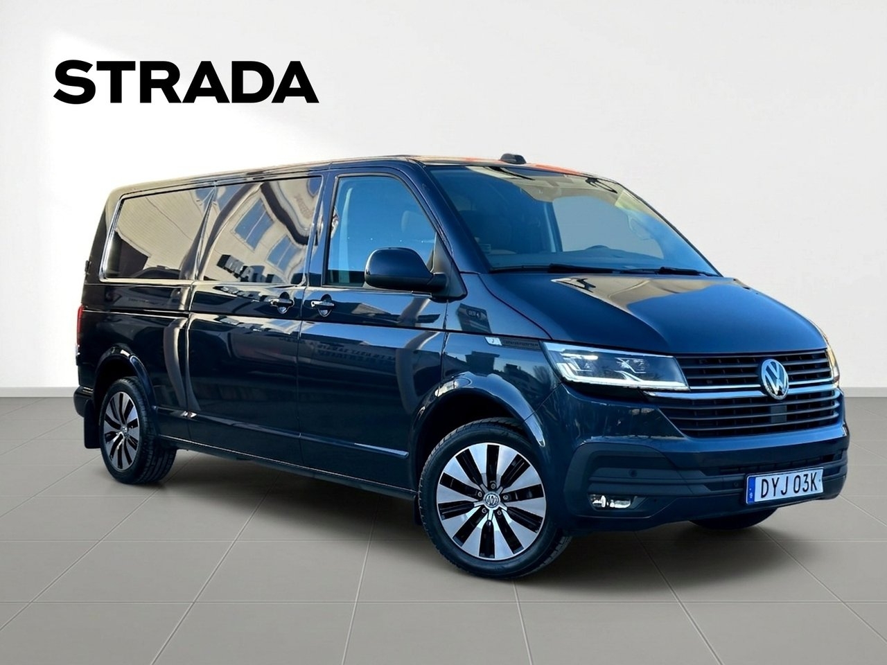 Volkswagen Transporter TDI 150 DSG 2024, kuva 2/15