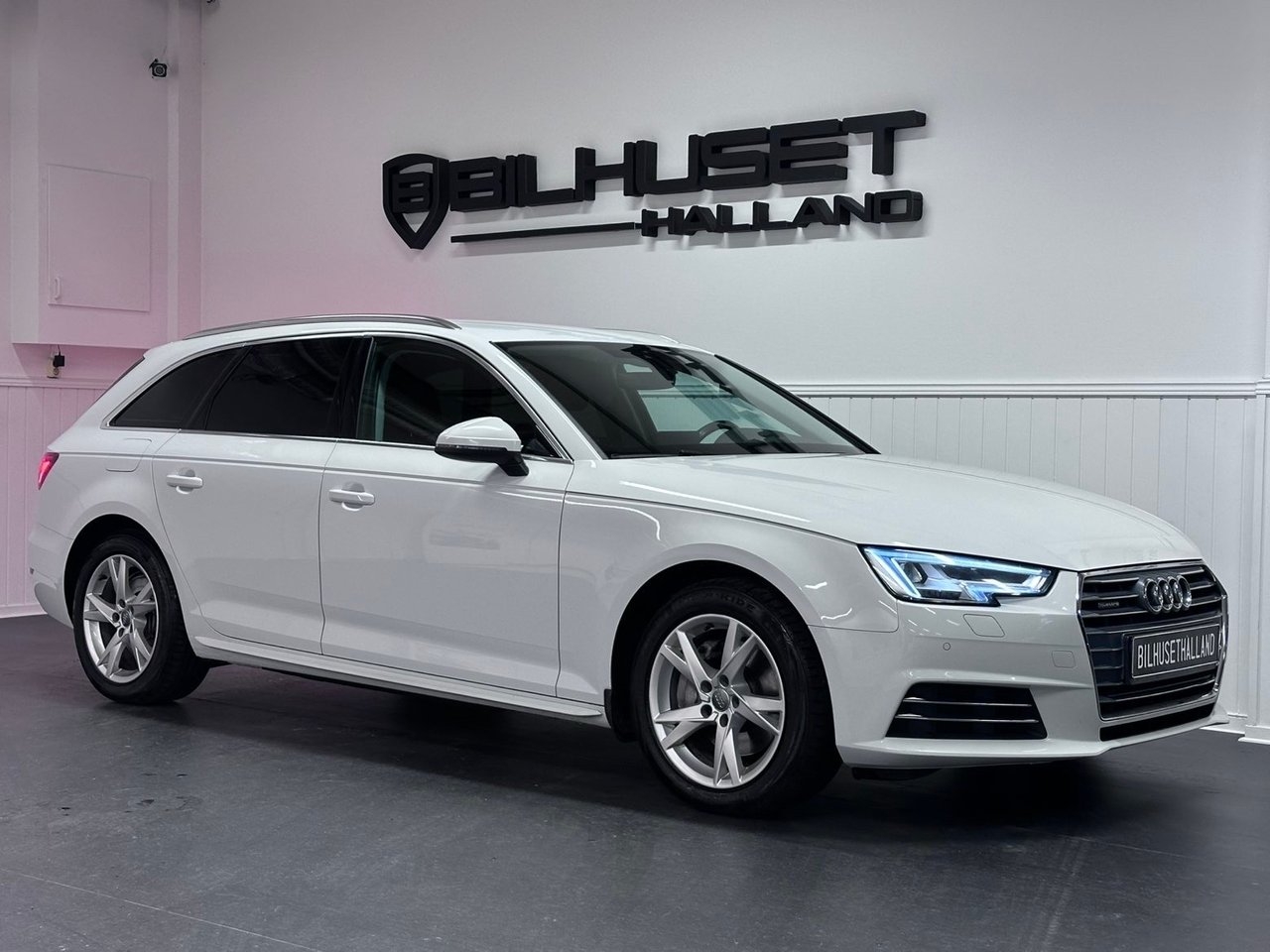 Audi A4 2018, bild 5/26