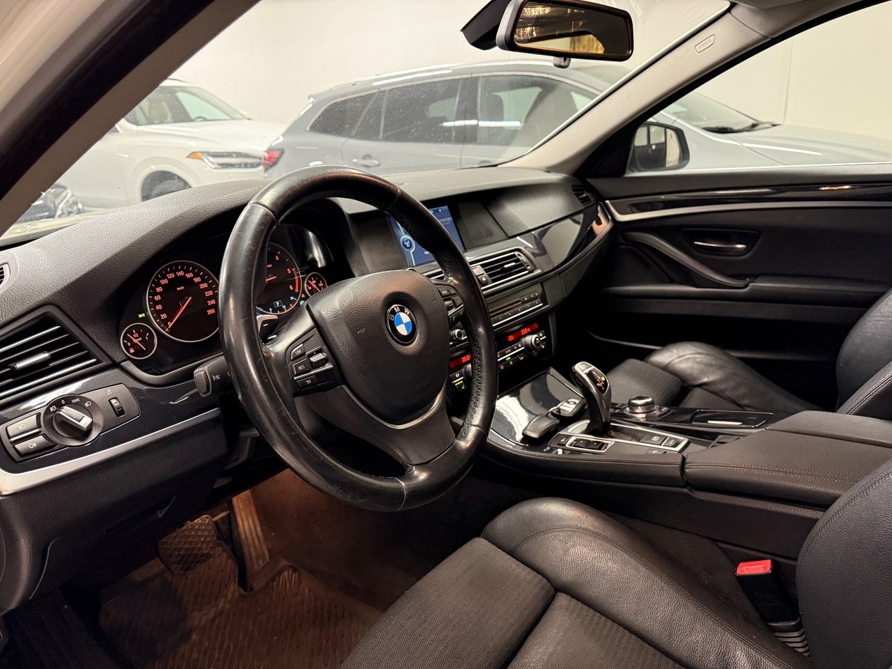 BMW 520 2012, bild 6/10