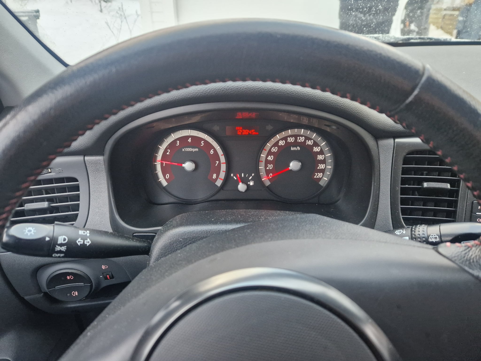 Kia Rio 1.4 Manuell 2010, bild 4/8