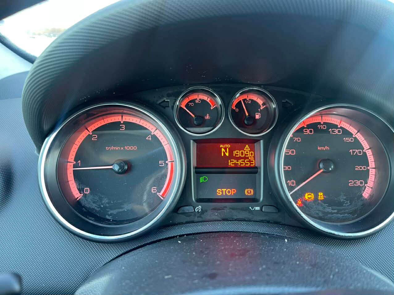 Peugeot 308 5-dörrar 1.6 e-HDi FAP EGS 2011, kuva 6/10