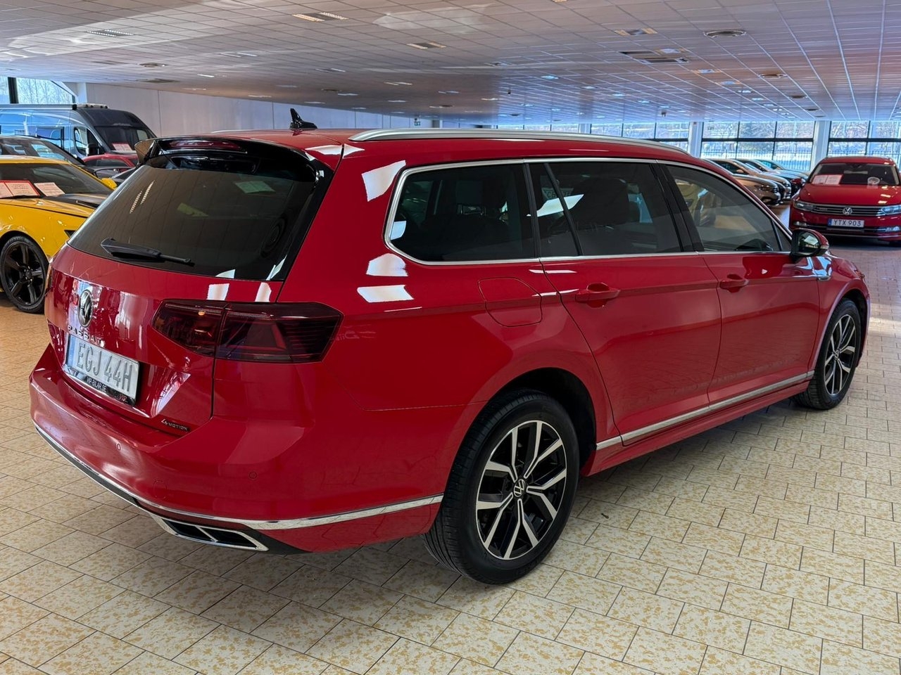 Volkswagen Passat 2021, bild 6/27