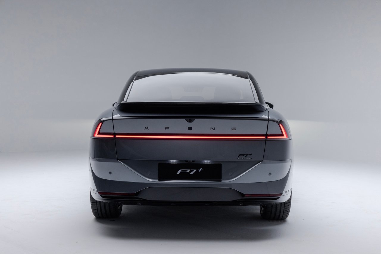 XPENG P7 AWD Performance 2026, kuva 6/10