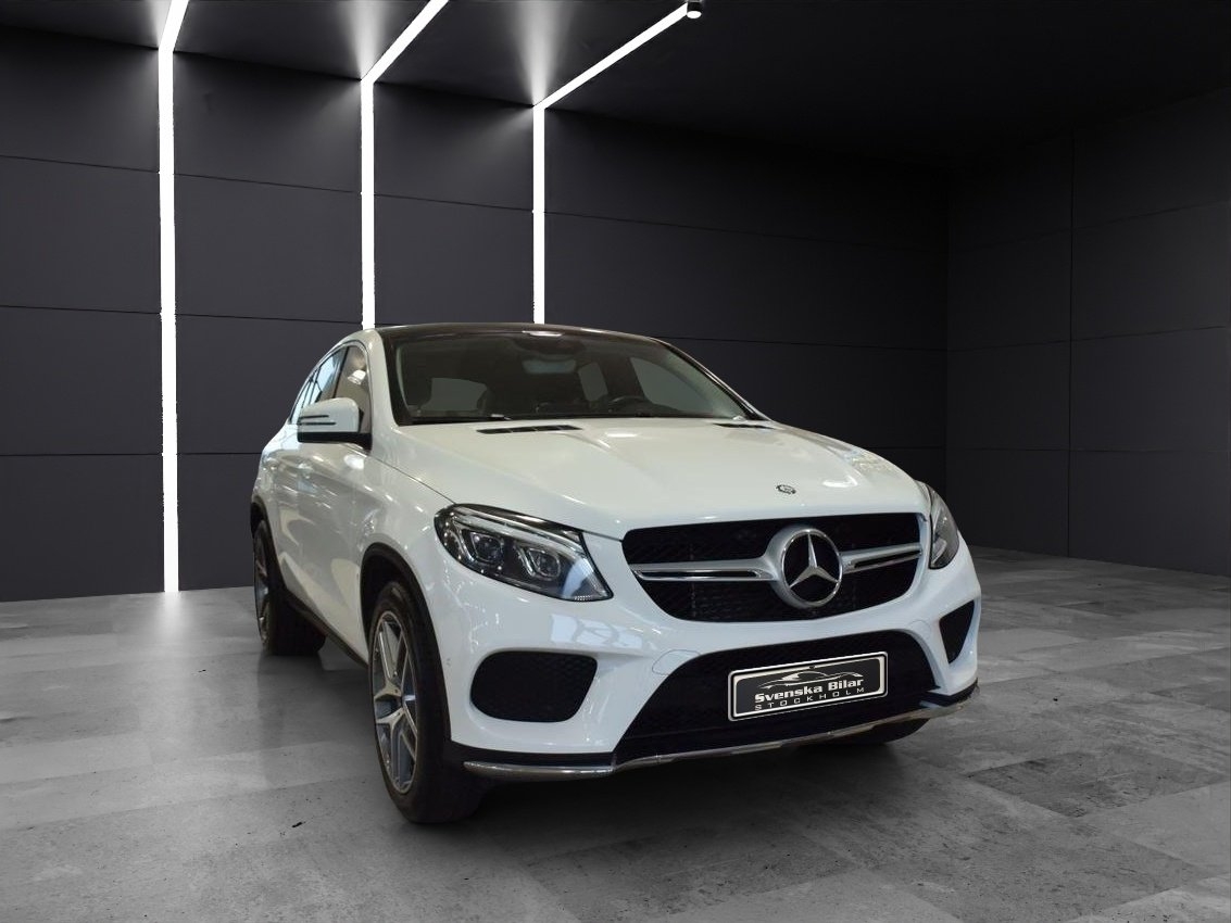 Mercedes-Benz GLE 2017, kuva 2/10
