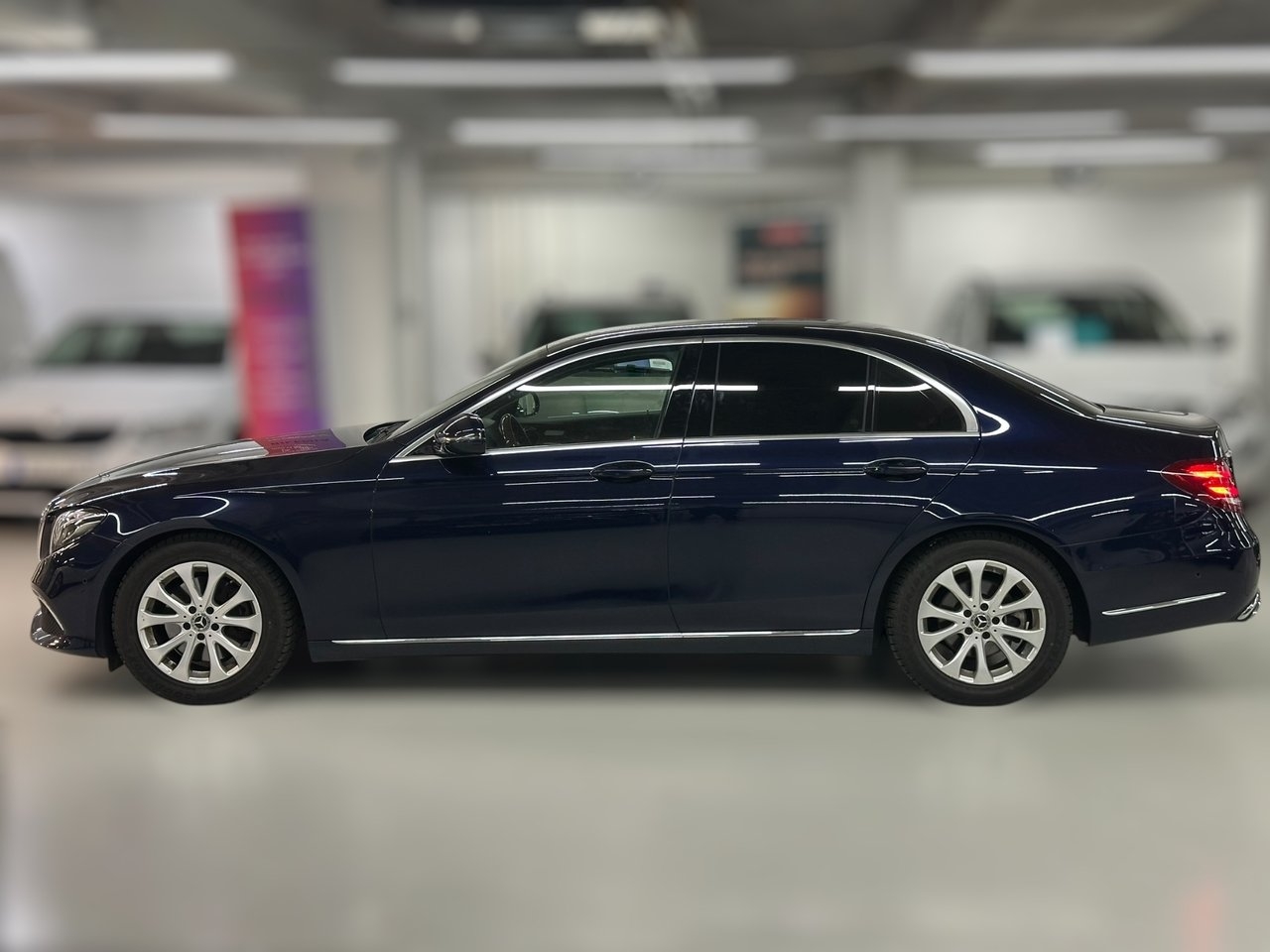 Mercedes-Benz E 2019, bild 6/26