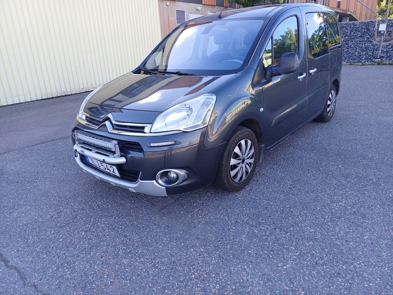 Citroen Berlingo 2014, bild 2/10