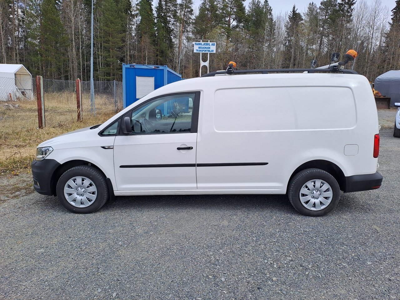 Volkswagen Caddy Maxi 2020, bild 5/25