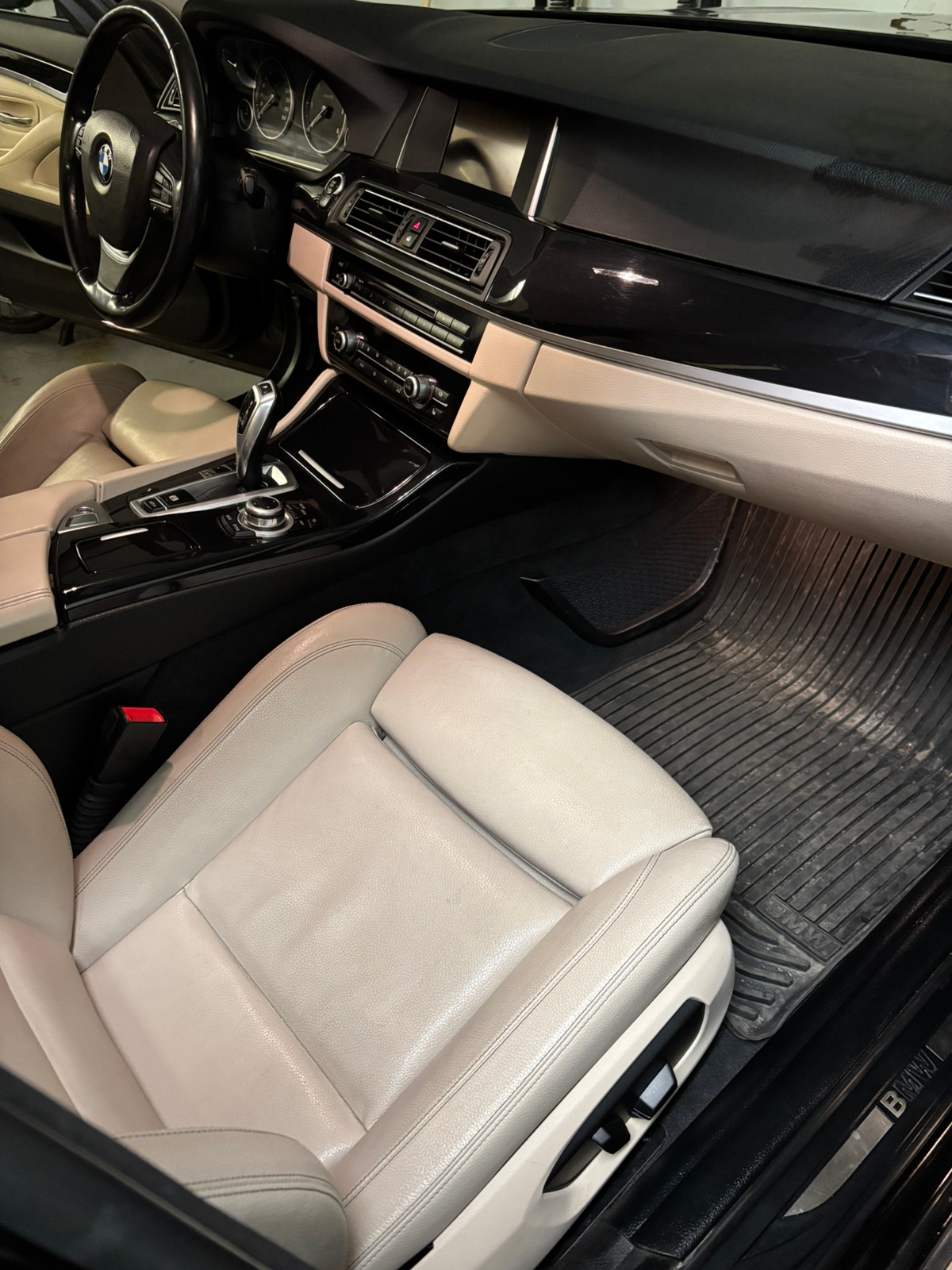 BMW 520 d Touring Steptronic 2017, bild 6/10