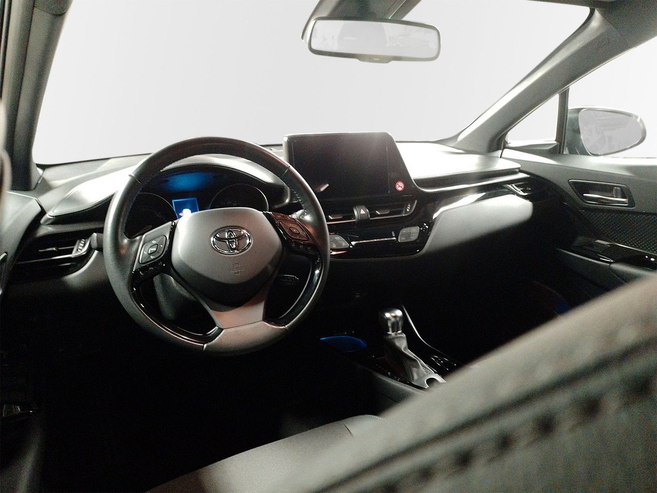 Toyota C-HR Hybrid CVT 2022, bild 3/10