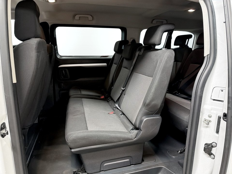Citroen ë-Spacetourer 75kWh 136hk Aut 2023, bild 7/10