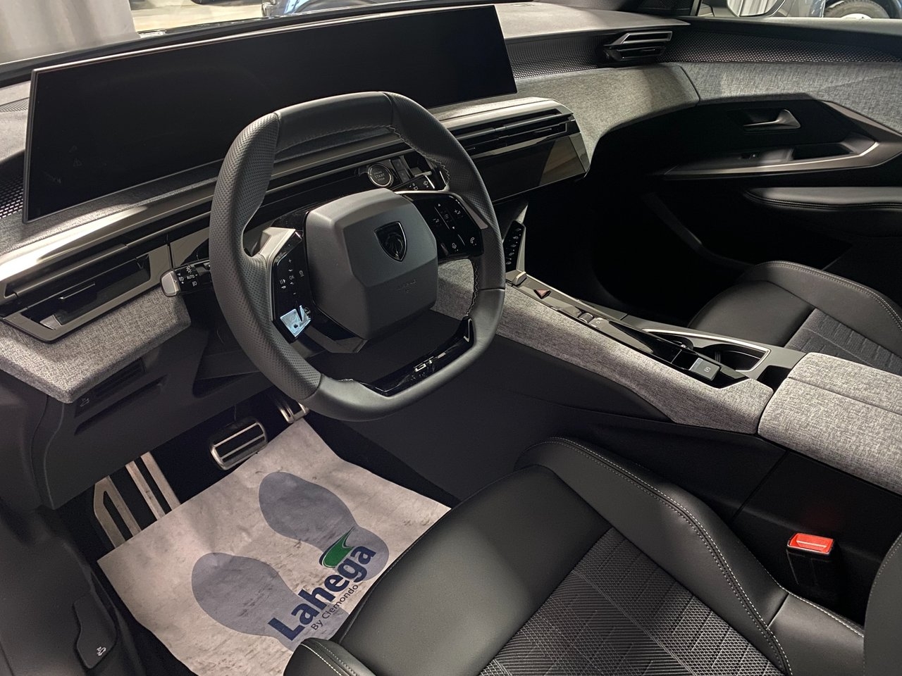 Peugeot 5008 2025, bild 8/8
