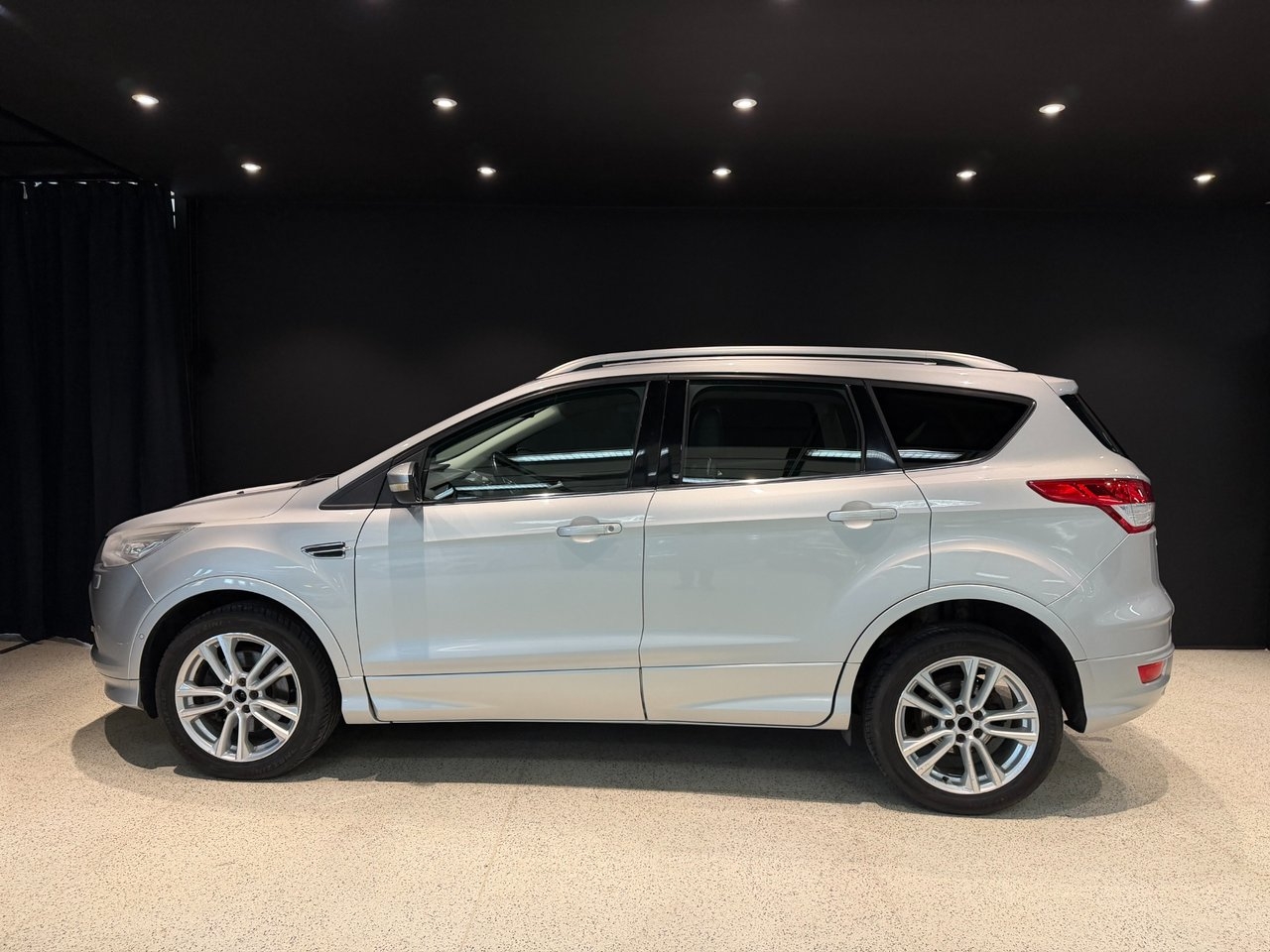 Ford Kuga 2014, bild 3/10