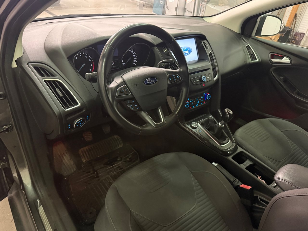 Ford Focus 2016, bild 6/10