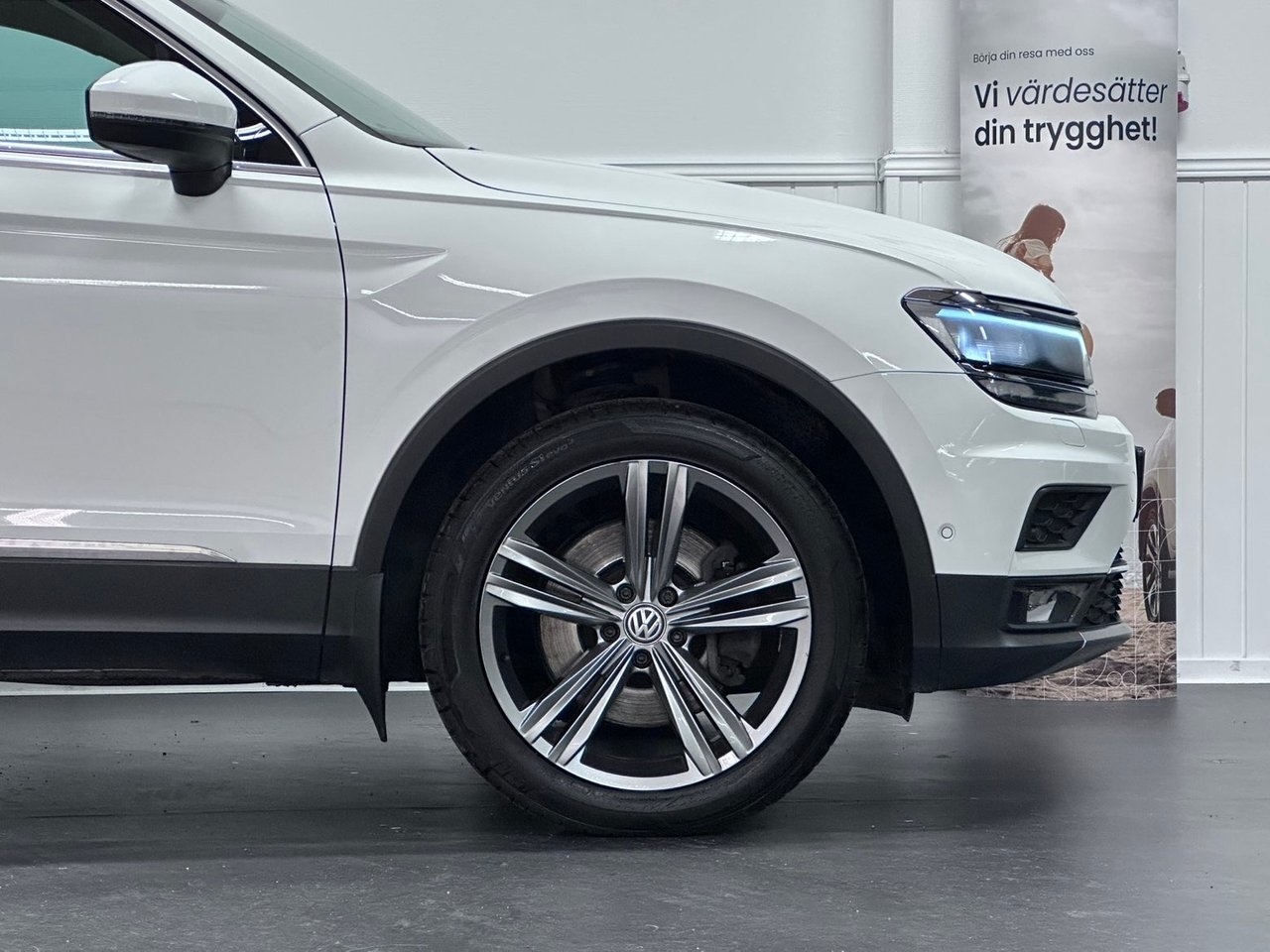 Volkswagen Tiguan 2018, bild 7/10