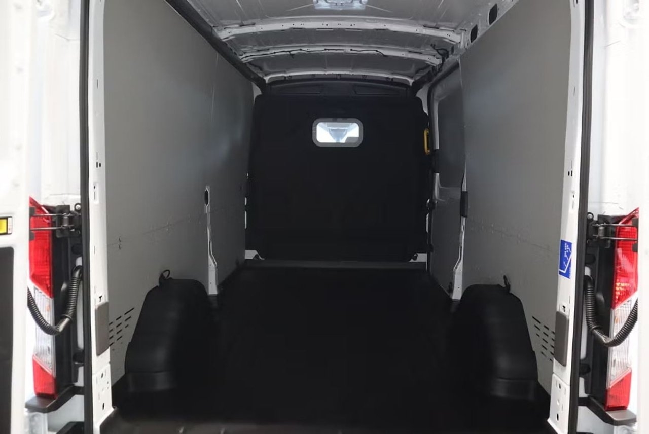 Ford Transit 2026, bild 3/4