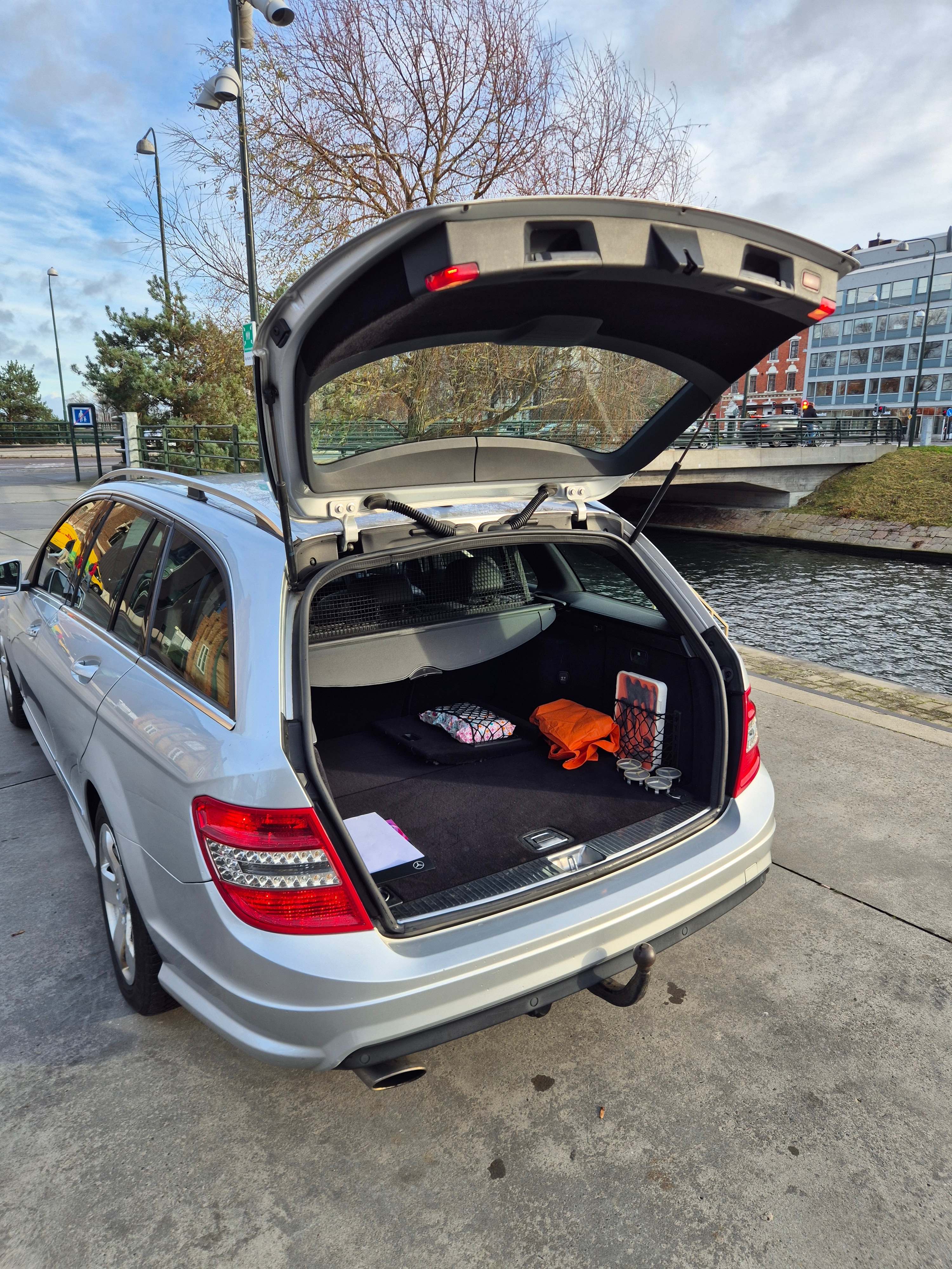 Mercedes-Benz C 180 Kompressor AMG 2010, kuva 6/10