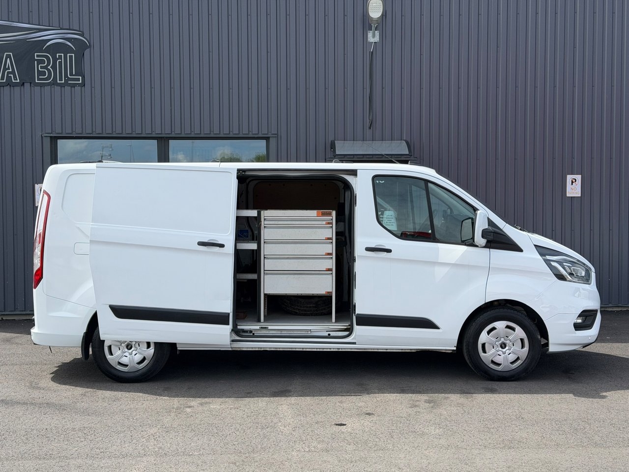 Ford Transit Custom 2020, kuva 7/17