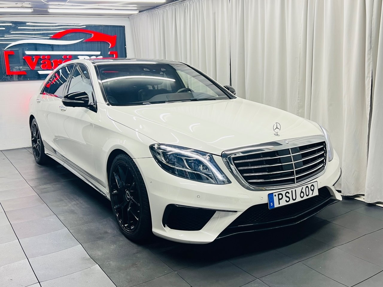 Mercedes-Benz S