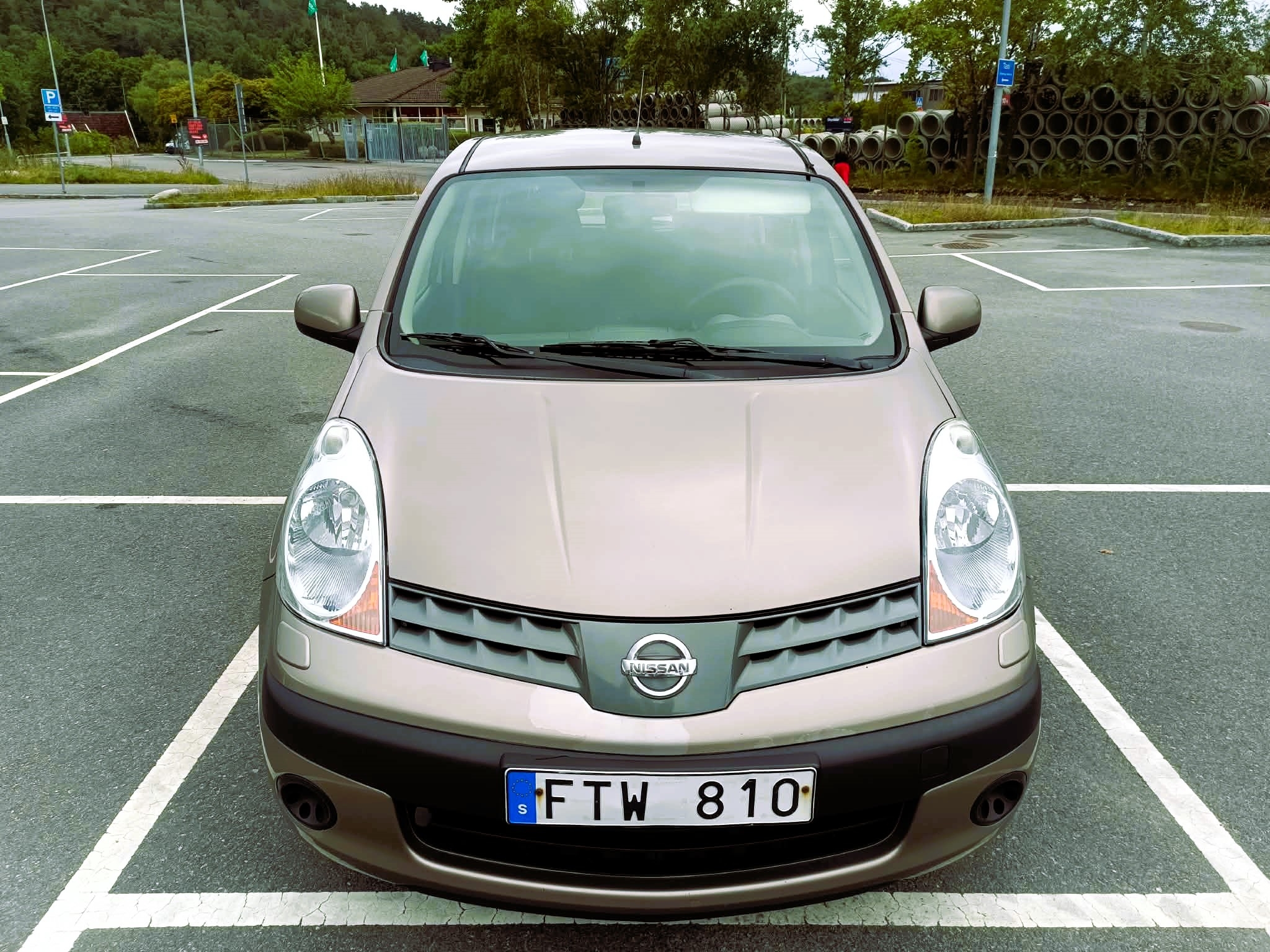 Nissan Note 1.4 Manuell 2007, bild 2/9