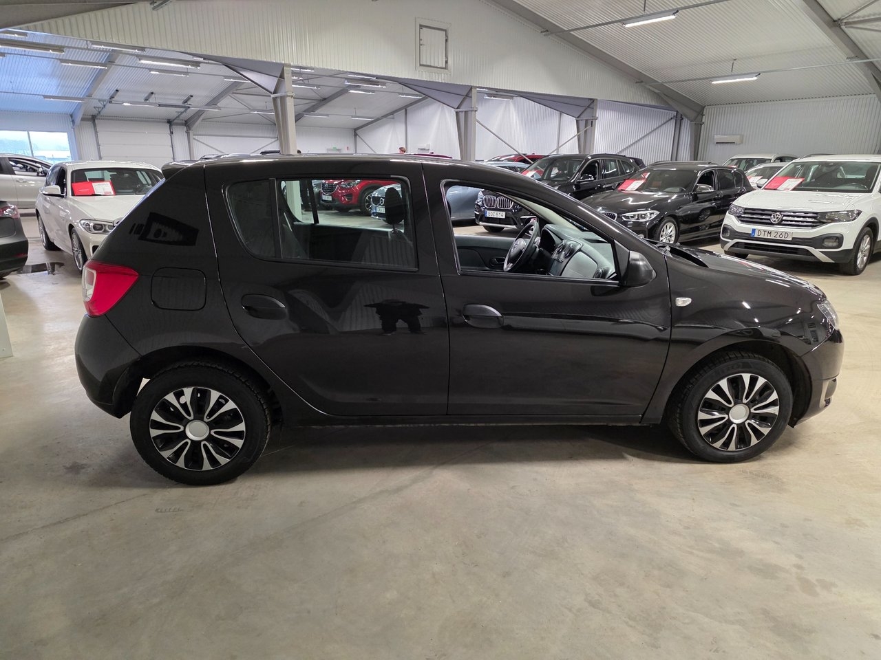 Dacia Sandero 2015, bild 3/10