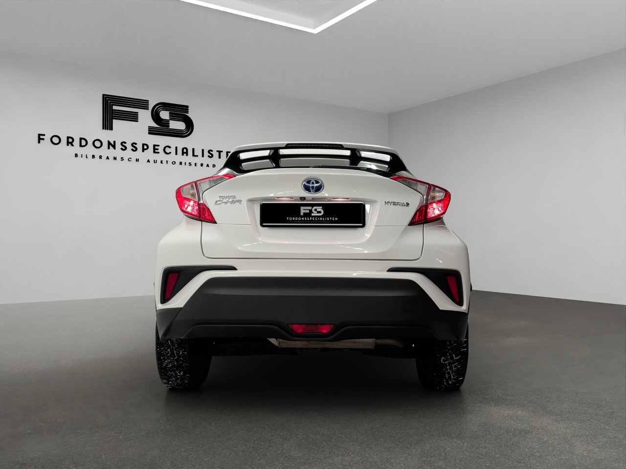 Toyota C-HR Hybrid CVT Active Euro 6 2017, bild 4/27