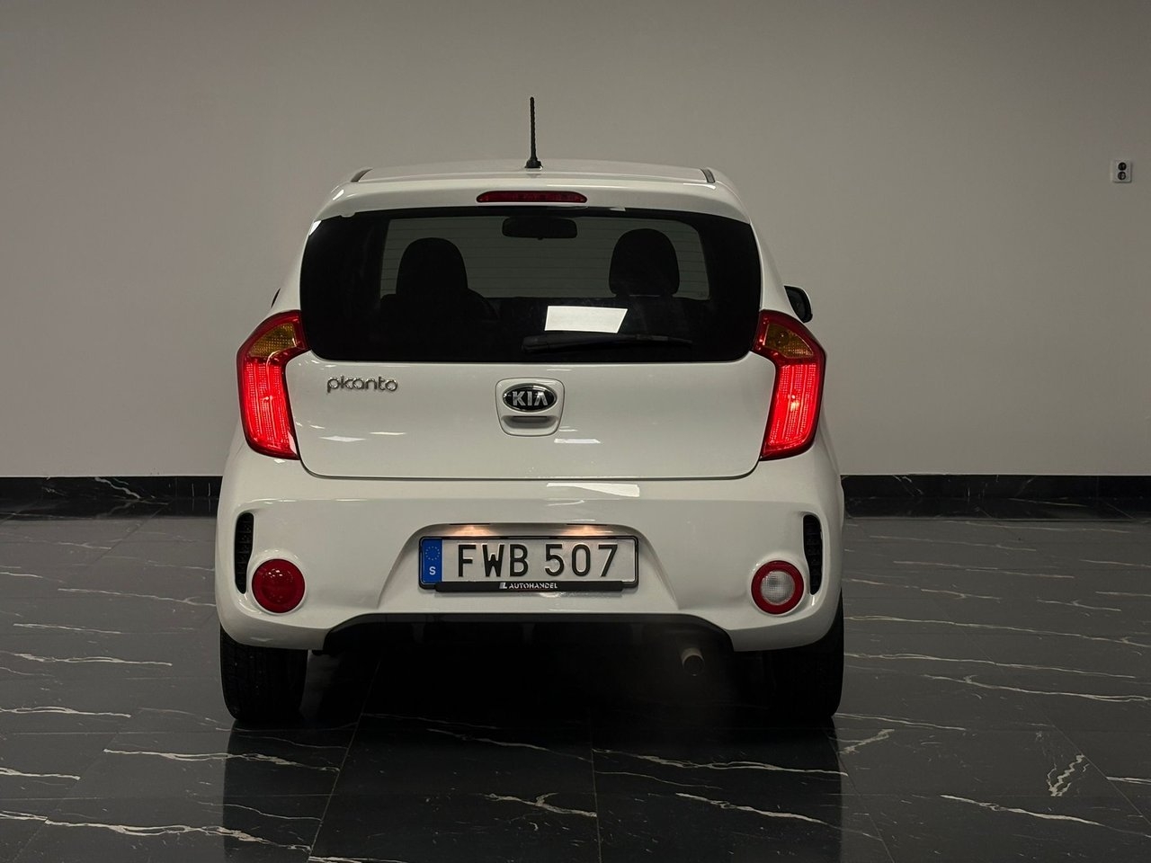 Kia Picanto 2017, photo 5/10