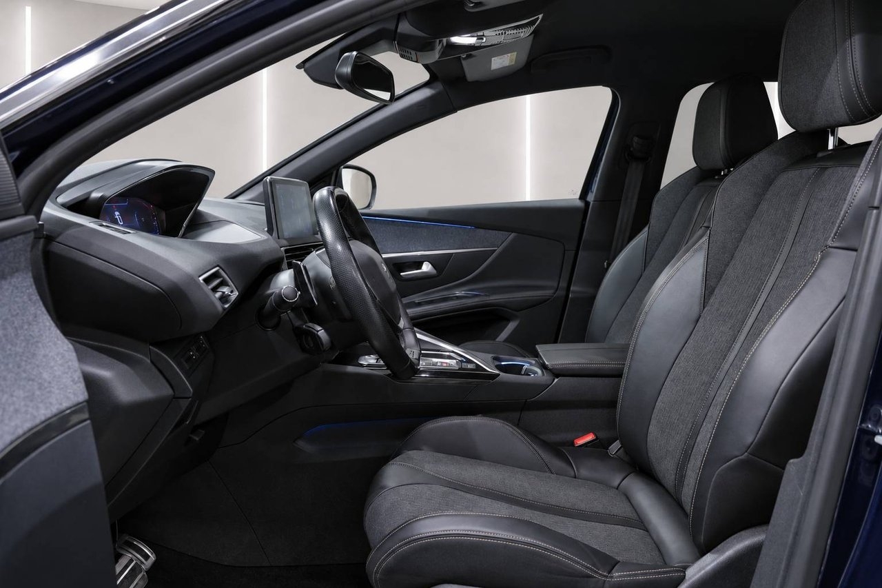 Peugeot 5008 2018, bild 5/17