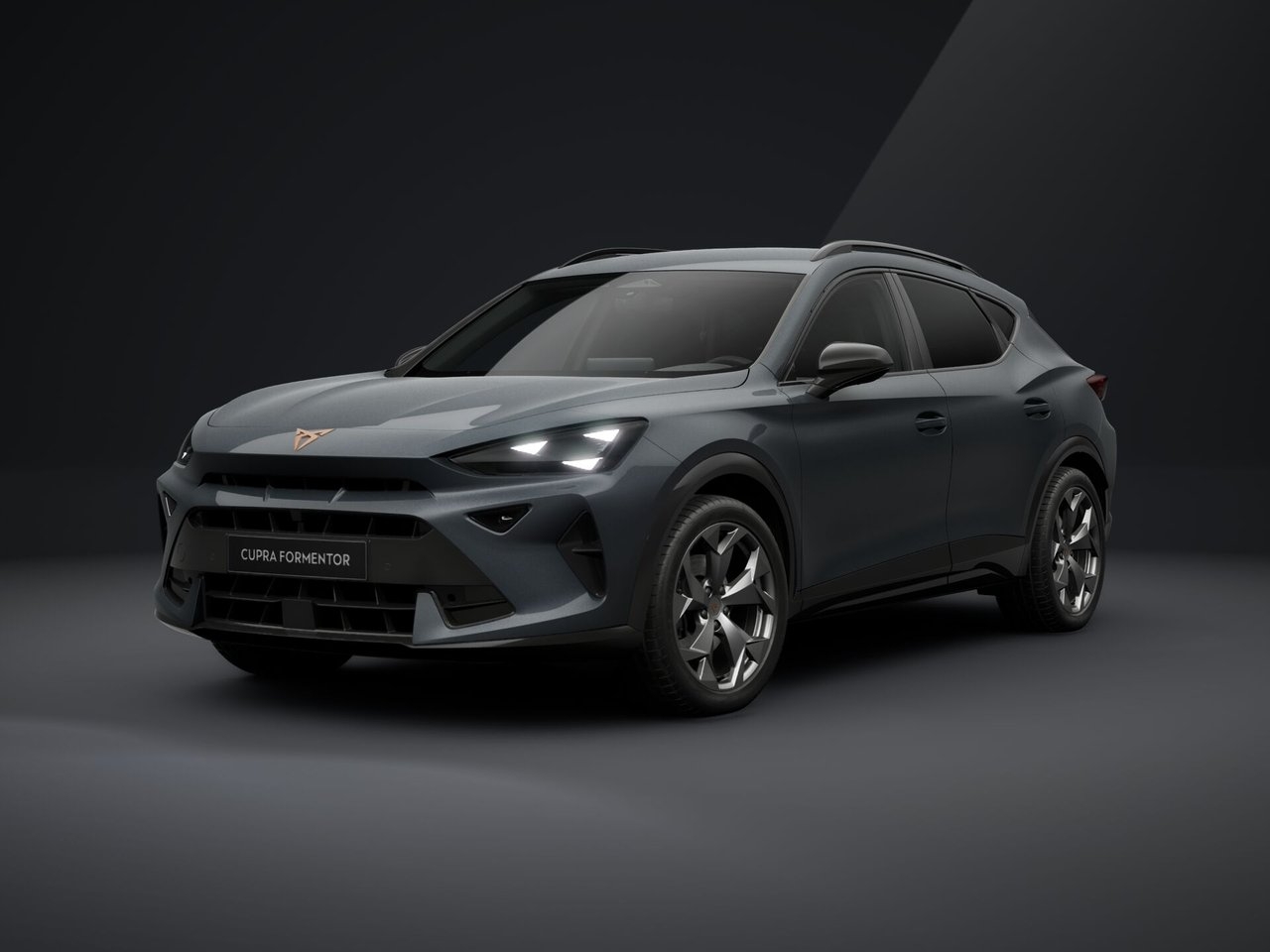Cupra Formentor eTSI 150hk DSG 2025, photo 2/3