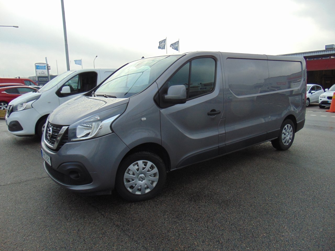 Nissan NV300