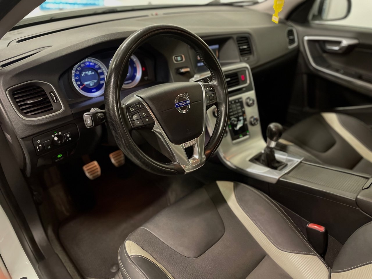 Volvo S60 2012, bild 6/10