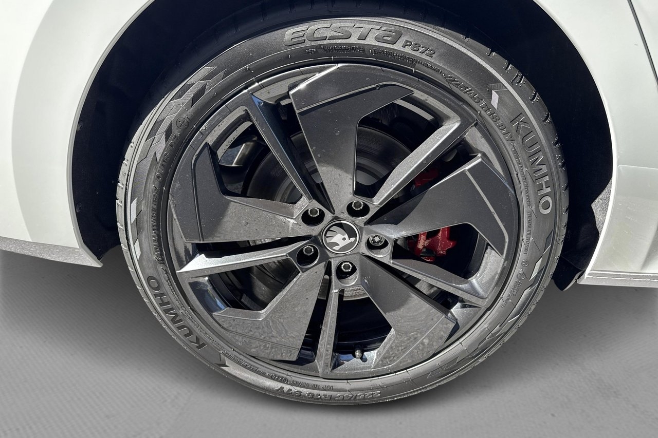 Skoda Octavia 2027, bild 8/8