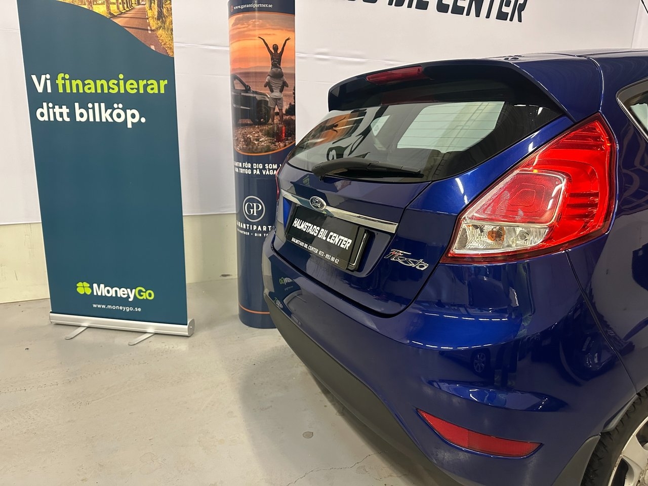 Ford Fiesta 5-dörrar 1.0 Titanium Euro 5 2014, bild 5/13