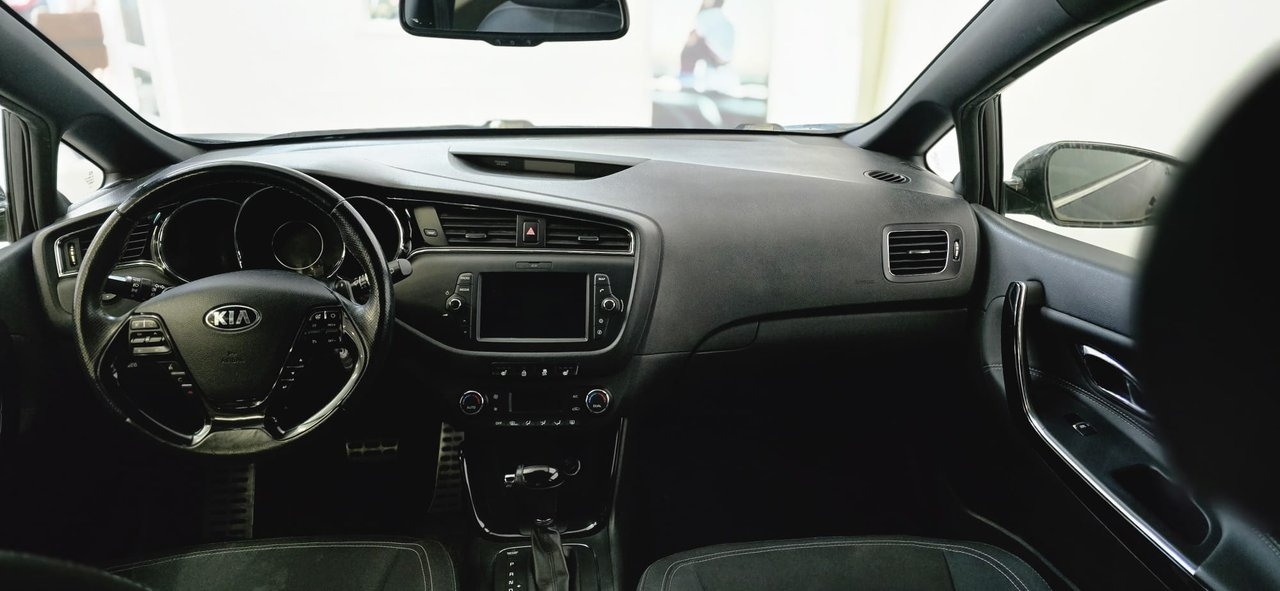 Kia Ceed 2018, bild 6/10