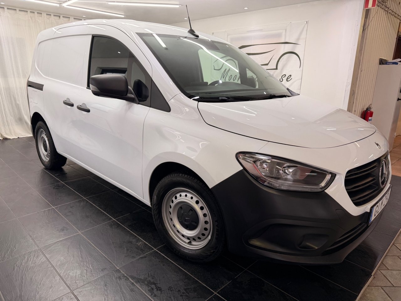Mercedes-Benz Citan 110 CDI DCT, 95hk 2023, kuva 2/10