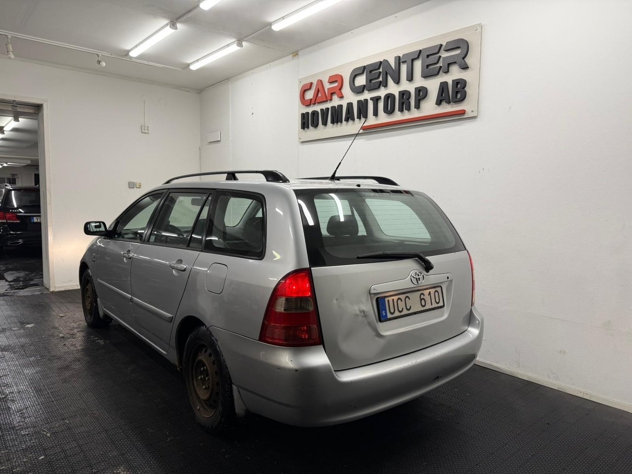 Toyota Corolla Kombi 1.6 VVT-i 2003, bild 3/10