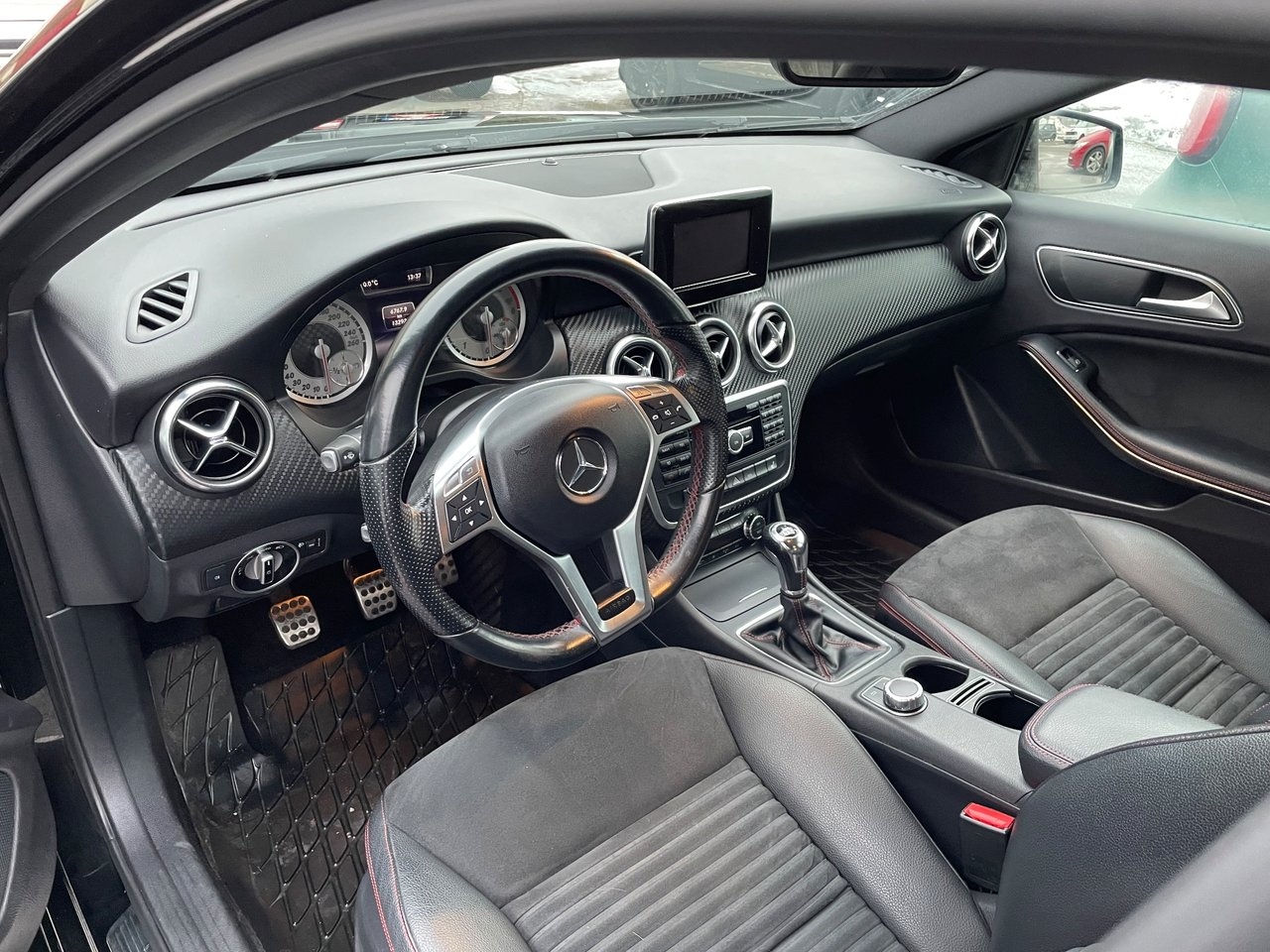 Mercedes-Benz A 180 CDI AMG Line 2014, bild 8/8