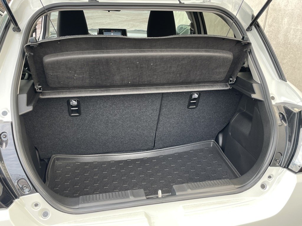 Suzuki Swift Select Manuell 2025, bild 6/7