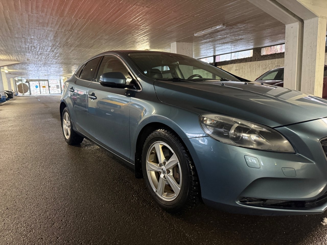 Volvo V40