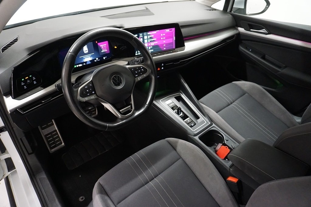 Volkswagen Golf 2022, kuva 5/10