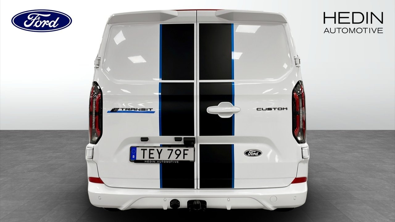Ford E-Custom SPORT 340L 218hk RWD 2026, photo 7/10