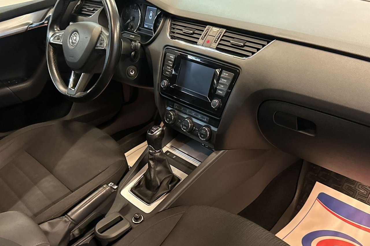 Skoda Octavia 2013, bild 6/10