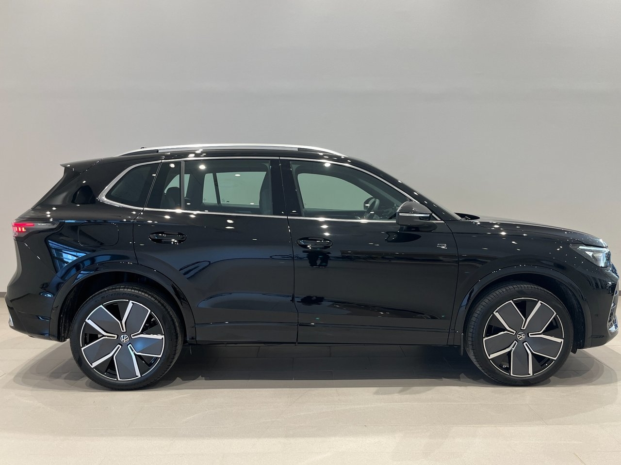 Volkswagen Tiguan 2027, bild 4/10