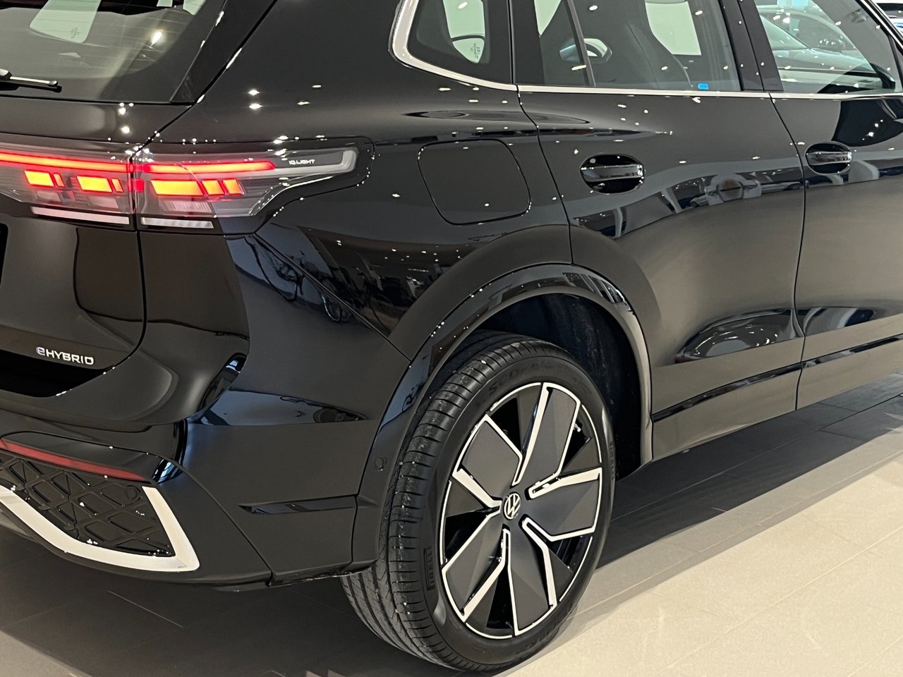 Volkswagen Tiguan 2027, bild 7/10